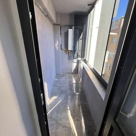 Zeytinburnu Merkezi Konumda, Sifir Daire & Esyalar Istanbul Exterior photo